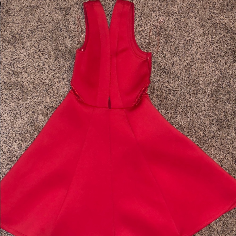 Material girl red dress size small lace detail - Picture 2 of 5